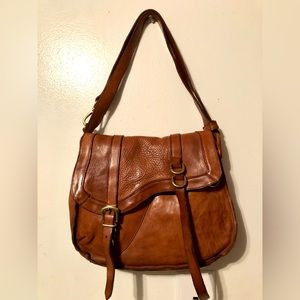 NWOT CAMPOMAGGI ARYA SHOULDER BAG